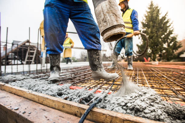 Best Concrete Retaining Walls in Vassar, MI